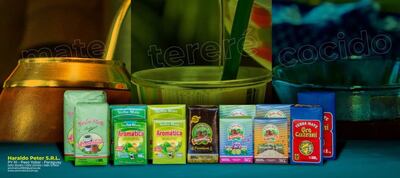 En sus distintas presentaciones, los  productos que elabora de principio a fin yerba mate Aromática.