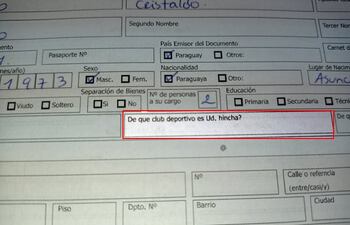 Formulario proveído por un banco a sus clientes como parte de los que se deben enviar a Seprelad para las transacciones financieras.