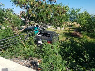 El vehículo quedó en la zona de la ribera del río Paraguay.