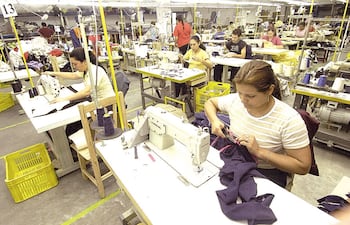 Las industrias textiles emplean a al menos 200.000 personas y la mayoría de ellas son mujeres (Archivo).