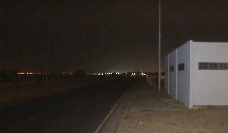Un trayecto de la Costanera Norte está en estas condiciones desde hace más de 3 meses y se volvió un peligro para la ciudadanía.