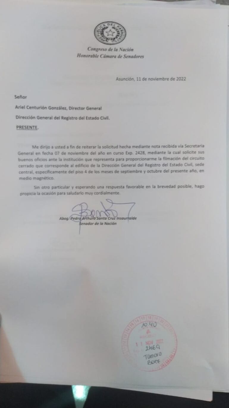 Nota enviada por el legislador Pedro Santa Cruz al director general del Registro Civil de Personas Ariel Centurión González. (gentileza).