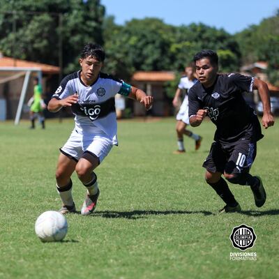 El clásico blanco y negro culminó con un empate en la Sub 15
