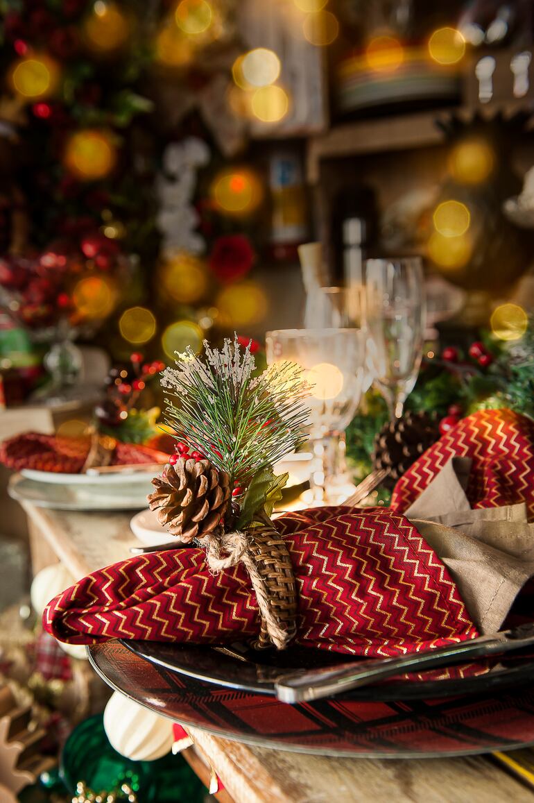 Cómo decorar la mesa en Navidad.