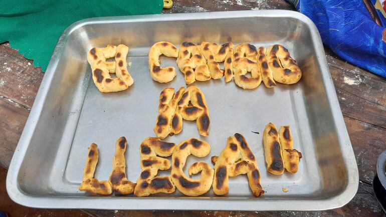 "El chipa del cambio". Se lee "El cambio ya llega".