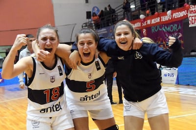 La paraguaya Paola Ferrari refuerza el Defensor Sporting, de Uruguay, anfitrión de la Liga Sudamericana.