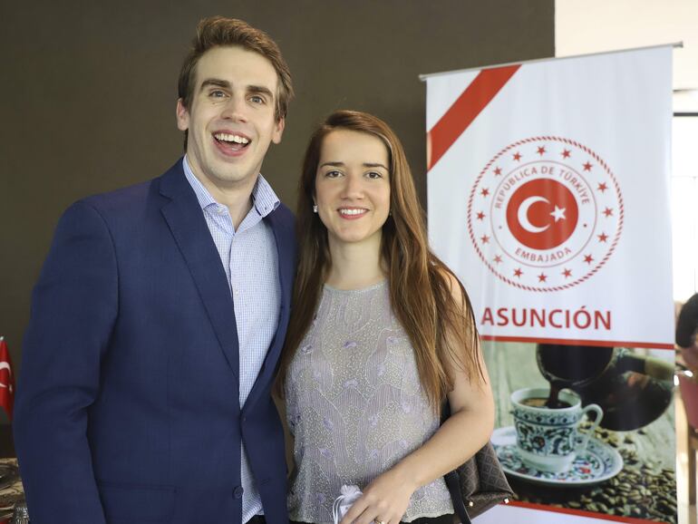 Greg Kaufmann y María Victoria Campos Cervera.