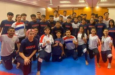 La frondosa delegación paraguaya que competirá en el Campeonato Sudamericano de Karate y Parakarate, está conformada por 35 atletas. Las justas se iniciaron ayer en São Bernardo do Campo, Estado de São Paulo.