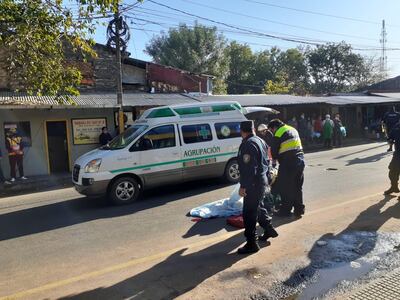 La mujer fue socorrida por bomberos de San Lorenzo.