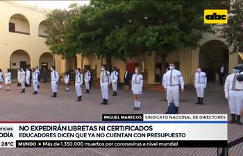 Colegios y escuelas no expedirán libretas ni certificados