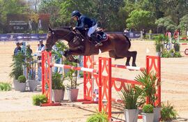 Imágenes como en la foto se vivirá hoy en el marco de la cuarta etapa del Ránking 2021 Fedepa en el Club Hípico Paraguayo (CHP).