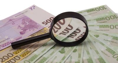 Limitar el uso del dinero físico perjudicará sobre todo a  los más carenciados y a las empresas de pequeño tamaño.