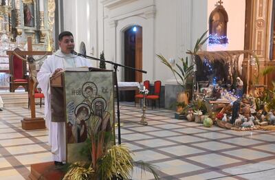 Padre Reinaldo Roa Servín, párroco de la Catedral asuncena.