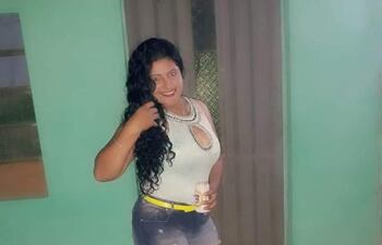 Cecilia María Román.