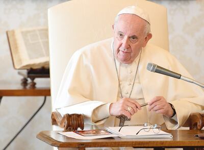 Papa quiere más cooperación  contra delitos financieros.