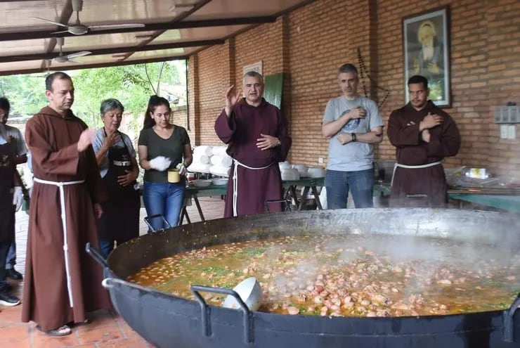 Los capuchinos preparan una gran feria gastronómica para solventar sus obras sociales.