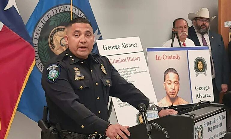 Jefe de Policía de Brownsville, Felix Sauceda habla tras la captura de George Ávarez, acusado por la muerte de 8 personas tras ser arrolladas por su vehículo.