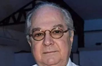 El doctor Miguel Adorno Artaza fue un reconocido y muy respetado cardiólogo.