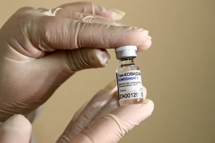 Dosis de la vacuna rusa antiCOVID que intentaron importar representantes del clan Ferreira.