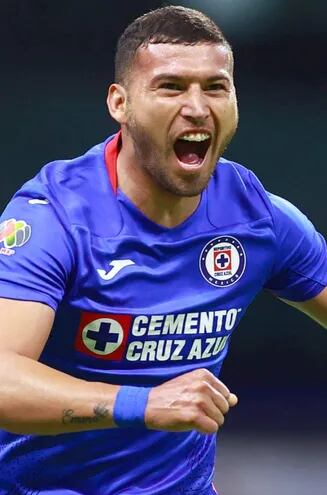 Juan Marcelo Escobar, defensor paraguayo del Cruz Azul.