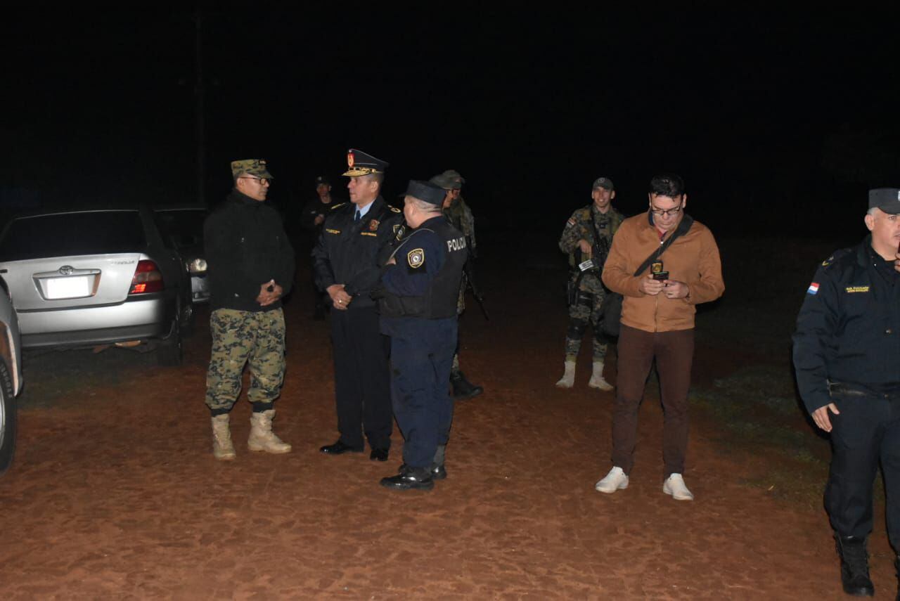 Baldomero Jorgge Benítez, subcomandante de la Policía Nacional, llegó hasta el sitio.