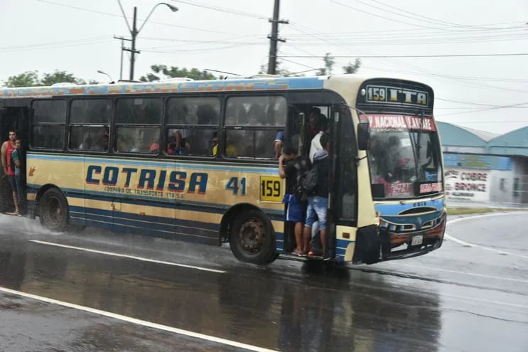 La concesión de la empresa Cotrisa, Línea 159, fue cancelada por el Viceministerio de Transporte. La compañía está vinculada a Ignacio Cárdenas, dirigente de Ucetrama.