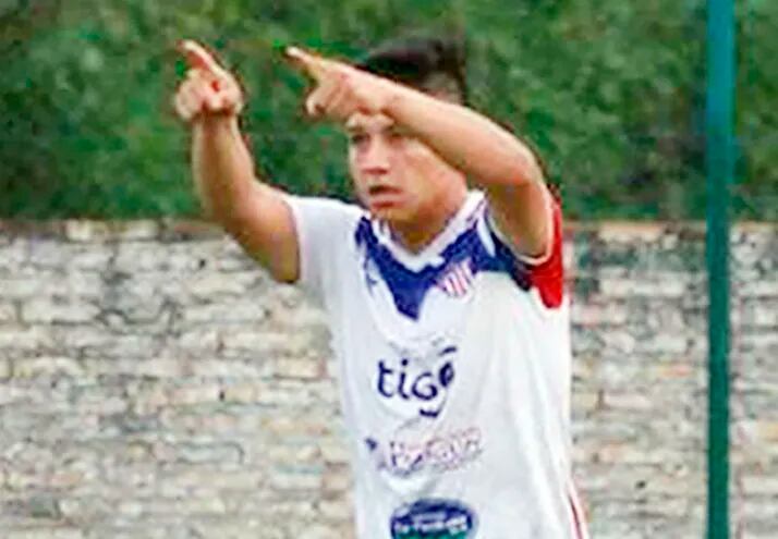 Rodrigo López marcó el gol de Triunfo de Benjamín Aceval, 1-0.