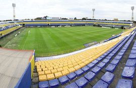 El estadio Feliciano Cáceres será sede del enfrentamiento entre Tacuary y Sol de América.