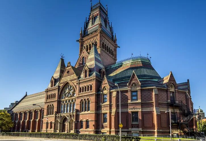 Edificio histórico de la Universidad de Harvard