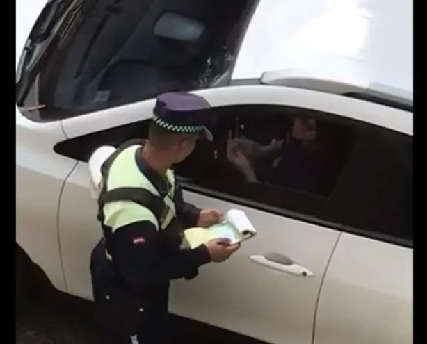 Policía Municipal de Asunción controlorá que conductores de vehículos traigan calzados acordes a los establecidos en la ordenanza que reglamenta el tránsito en la capital.