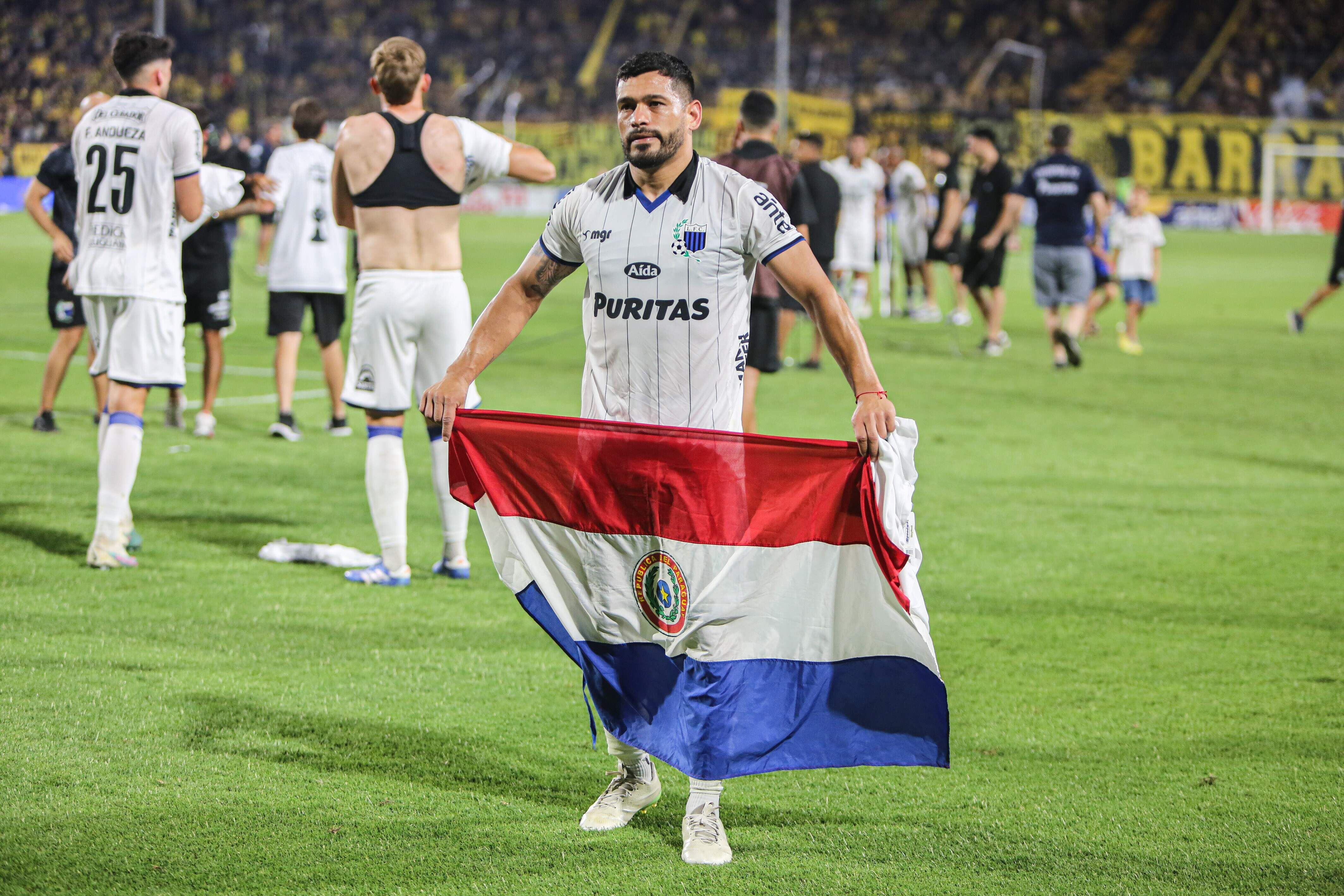 El Liverpool de Samudio cayó ante Peñarol y habrá finalísima en Uruguay -  Fútbol Internacional - ABC Color