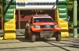 Blas Zapag y Juan José Sanchez (Toyota Hilux T1 Nafta), retornan al Rally Cross Country luego de su ausencia en el último Desafío ParaguarÍ.