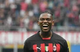 Rafael Leão, 23 años, firmó un doblete y una asistencia para el AC Milan en el Derbi contra Inter.