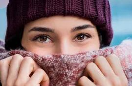Las temperaturas frías y el viento pueden asociarse a problemas oculares.