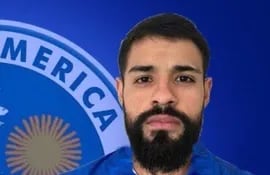 Cristian Gabriel Esparza (27 años), volante argentino, nuevo jugador de Sol de América.