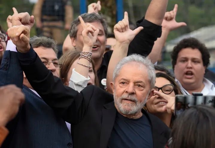 Decisión judicial abre las puertas para que el expresidente de Brasil, Lula da Silva, vuelva a candidatarse a la Presidencia en 2022.