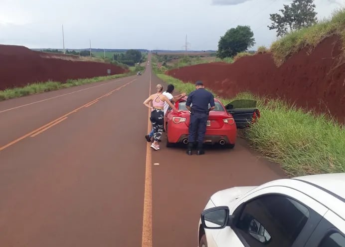 El asalto ocurrió sobre la Ruta PY02, en medio de cultivos agrícolas en la zona sur de Alto Paraná.