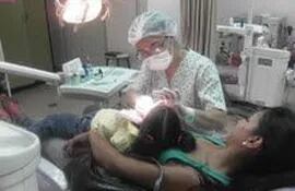 odontologia-clinicas-195445000000-605282.jpg