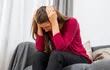 Sentimientos de impotencia y duda: las mujeres suelen reaccionar más emocionalmente al estrés.