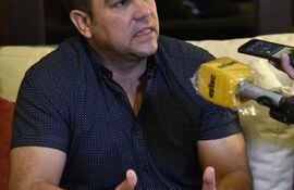 Abog. Oscar Luis Tuma, denunció ante Fiscalía al exministro Arnaldo Giuzzio por varios delitos.