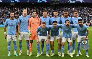 Formación titular del Manchester City, que el miércoles pasado goleó 4-0 al Real Madrid para alcanzar la final de la Liga de Campeones 2023. Hoy o maña puede coronarse en la Liga Premier.