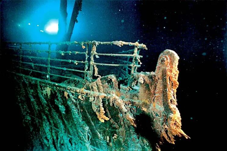 El primer escaneado en tres dimensiones y tamaño real de los restos del “Titanic” fue publicado el miércoles y puede ayudar a los científicos a determinar con mayor precisión las condiciones del más famoso de los naufragios, ocurrido en 1912.