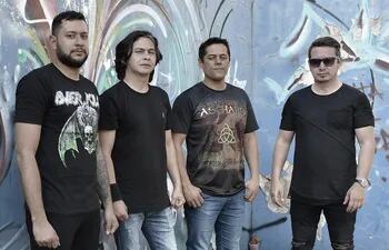 Los integrantes de la banda Asghard Darío López, Ricky Acosta, Alberto Santacruz y Enrique Acosta.