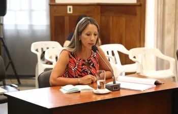 Fiscala María Raquel Fernández.