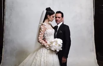 Imágenes de la sesión de fotos de la boda de Nadia Ferreira y Marc Anthony.