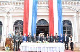 Las nuevas autoridades municipales del distrito de Concepción asumieron hoy.