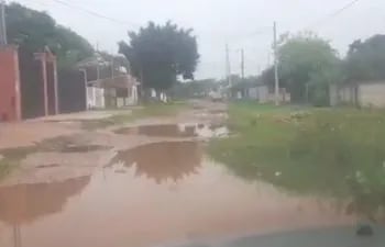 Calle inundada en San Lorenzo