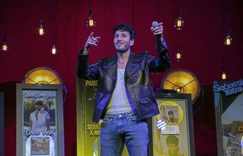El cantante colombiano Sebastián Yatra dará un toque latino a la ceremonia de los premios Óscar interpretando "Dos oruguitas", canción de la película "Encanto".