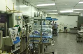 En el Hospital Nacional hay 17 recién nacidos hospitalizados, algunos esperando la confirmación de la enfermedad.